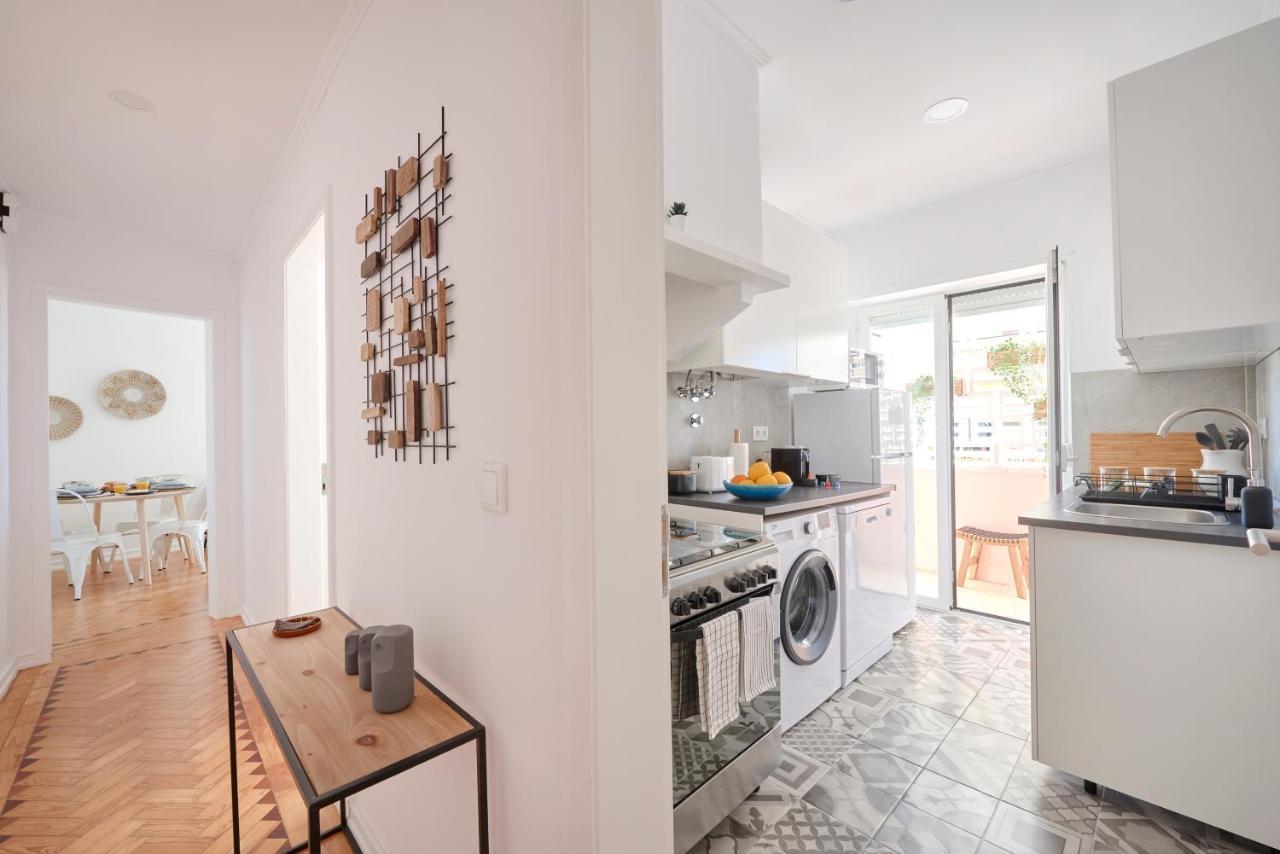 Enjoy The Sunny Balcony, By Timecooler Apartment Lisboa Ngoại thất bức ảnh